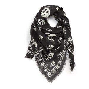 ALEXANDER MCQUEEN Skull Print Modal Scarf